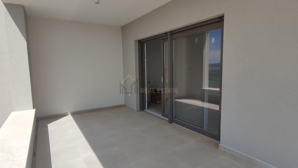 VODICE, NEW FACILITY! APARTMENT NEAR THE SEA