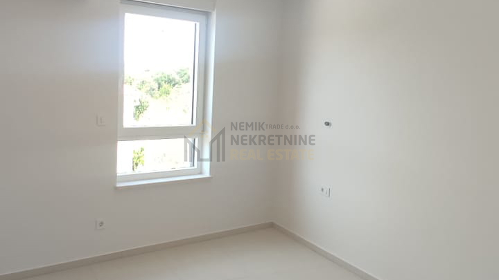 VODICE, NOVI OBJEKT! STAN BLIZU MORA