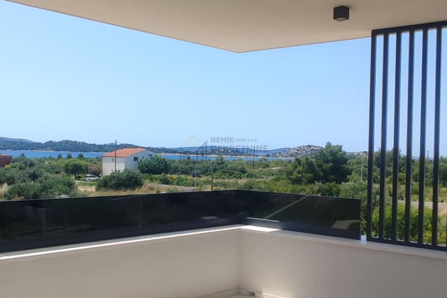 VODICE, NOVI OBJEKT! STAN BLIZU MORA