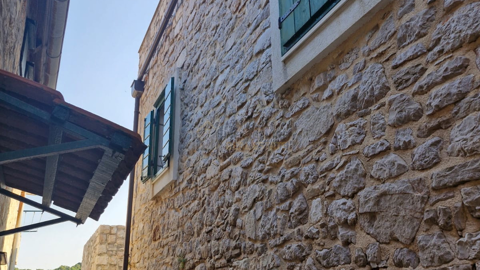 House&comma; For Sale&comma; Vodice - Prvi&cacute; Luka