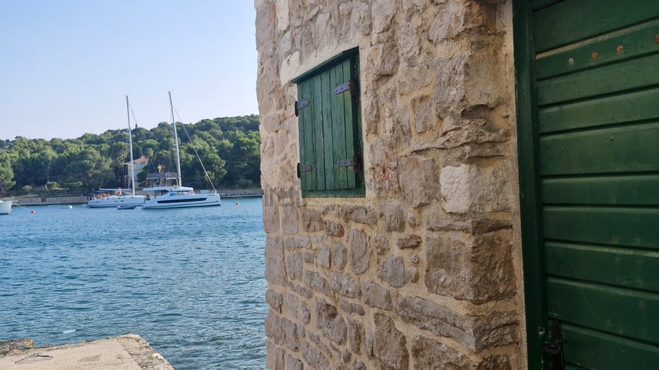 House&comma; For Sale&comma; Vodice - Prvi&cacute; Luka