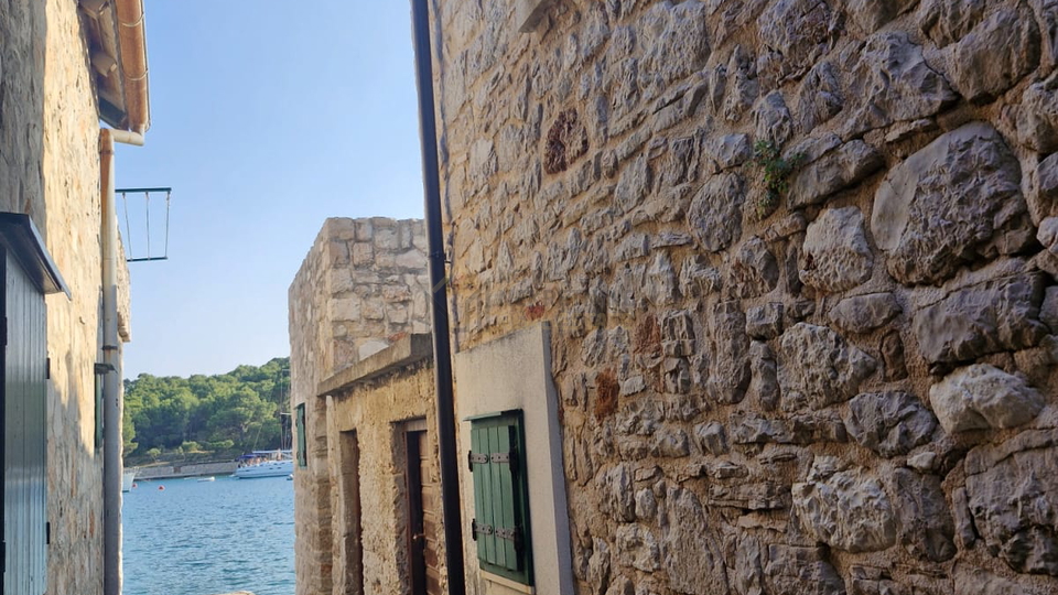 House&comma; For Sale&comma; Vodice - Prvi&cacute; Luka