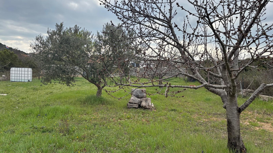 Land&comma; For Sale&comma; Vodice - Ga&cacute;elezi