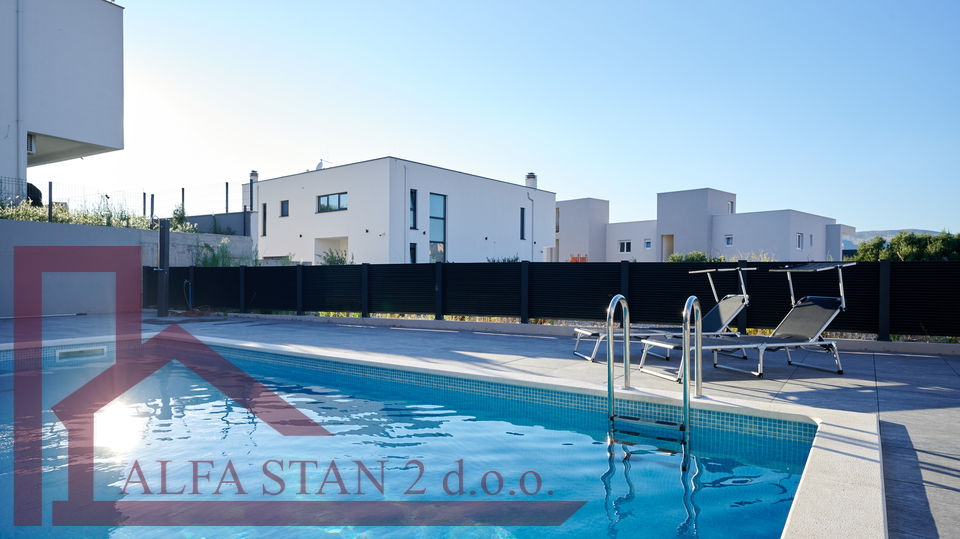 Appartamento&comma; 75 m2&comma; Vendita&comma; Okrug - Okrug Gornji