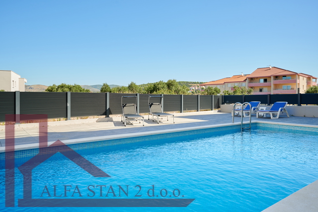 Appartamento, 75 m2, Vendita, Okrug - Okrug Gornji