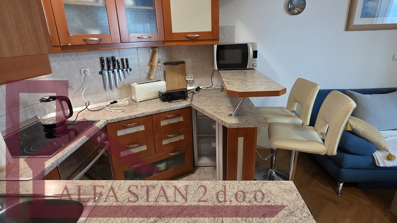 Firule&comma; Split &vert; Dugoro&ccaron;ni najam stana 43 m&sup2; &ndash; Blizu mora i pla&zcaron;e od  01&period;07&period;26