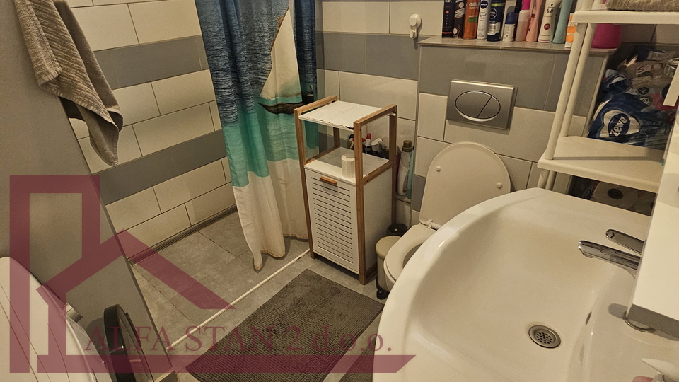 Solin, Ninčevići, newly built two-bedroom apartment with furniture