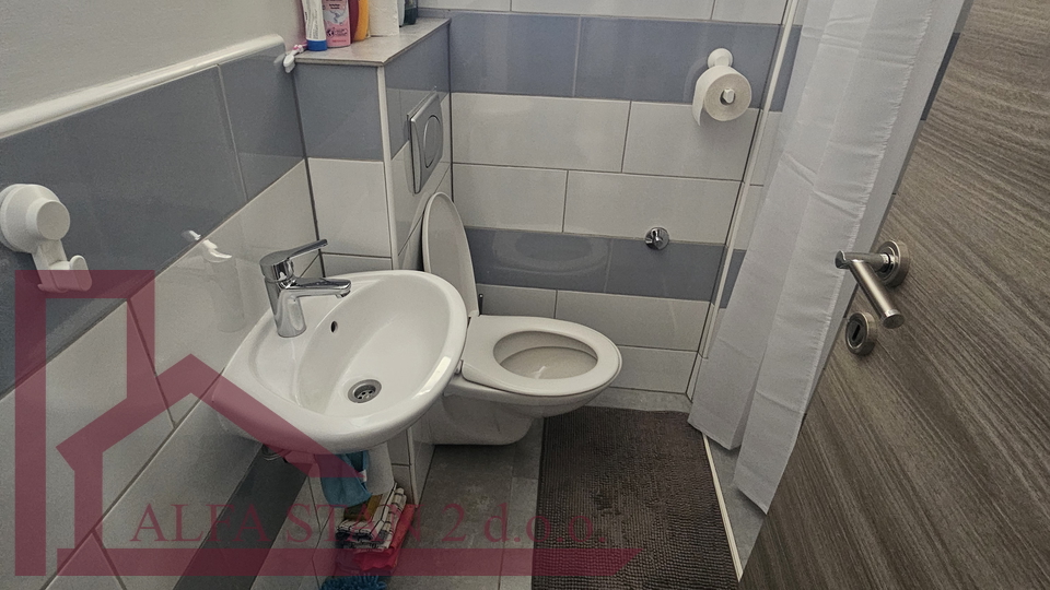 Solin, Ninčevići, newly built two-bedroom apartment with furniture