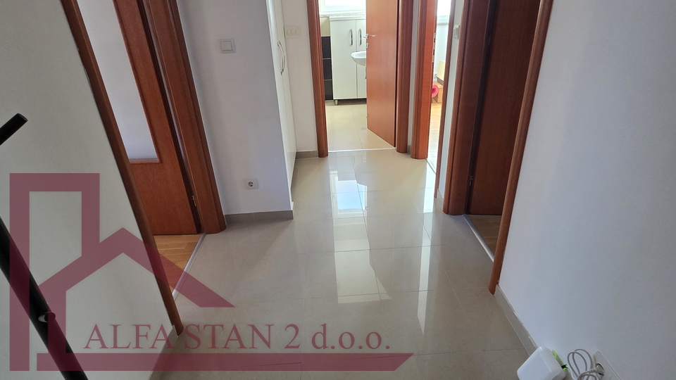 Appartamento&comma; 70 m2&comma; Vendita&comma; Podstrana