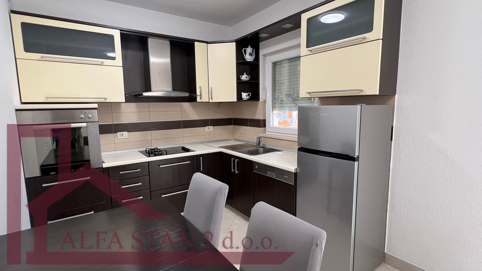Appartamento, 53 m2, Affitto, Solin - Japirko