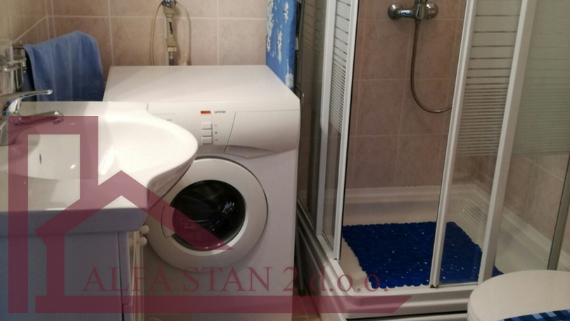 HOUSE FOR SALE &ndash; VINI&Scaron;&Cacute;E &vert; 70 m FROM THE SEA &vert; &euro;750&comma;000