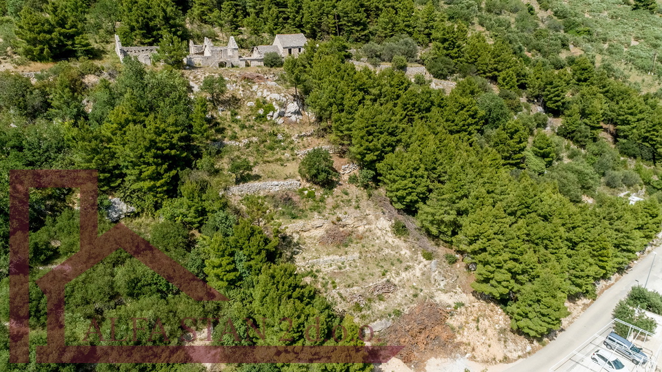 Terreno&comma; 639 m2&comma; Vendita&comma; Omi&scaron; - Pisak