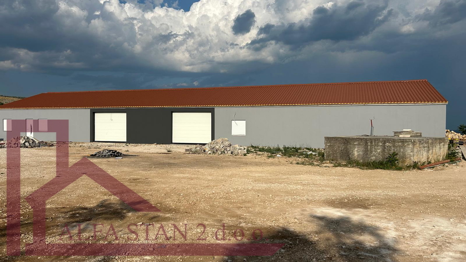 Commercial Property&comma; 517 m2&comma; For Rent&comma; Seget Gornji