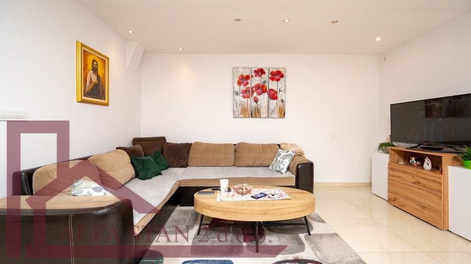 Wohnung, 92 m2, Verkauf, Split - Slatine