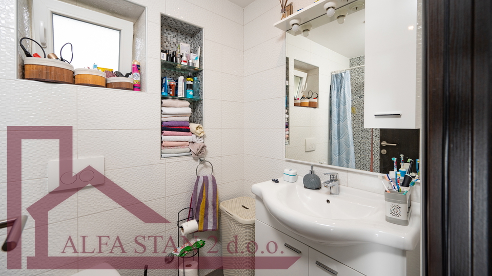 Wohnung, 92 m2, Verkauf, Split - Slatine