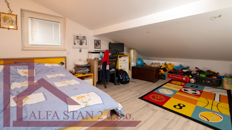 Wohnung, 92 m2, Verkauf, Split - Slatine