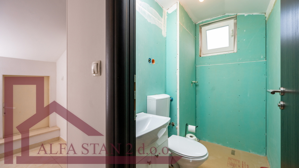 Wohnung, 92 m2, Verkauf, Split - Slatine