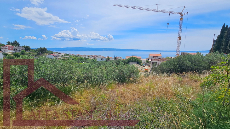 Zemljište sa građevinskom dozvolom bbto izgradnja 400 m2, Podstrana, Grbavac, 300 metara od mora