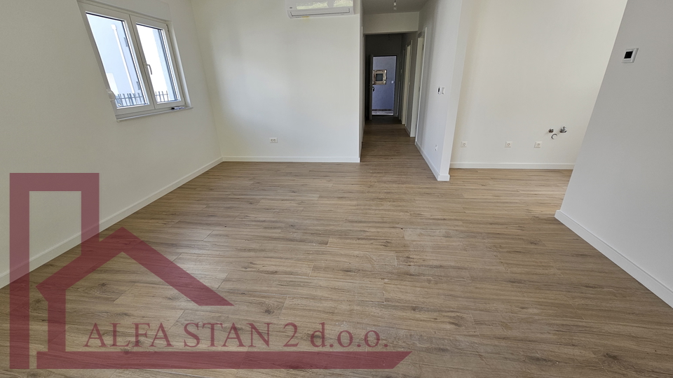 Wohnung, 99 m2, Verkauf, Podstrana