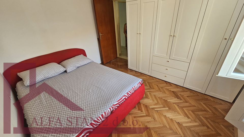 Split, Visoka, Dvosoban stan za dugoročni najam