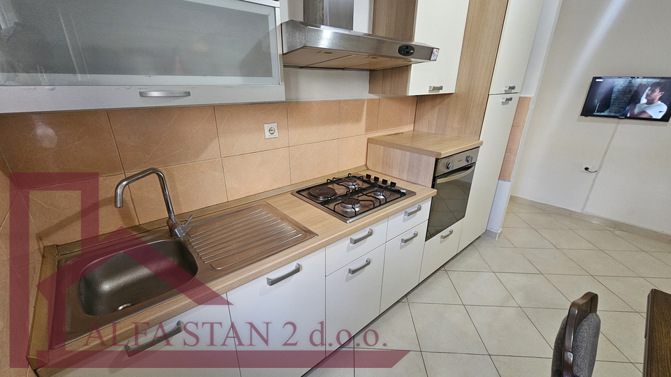 Split, Visoka, Dvosoban stan za dugoročni najam