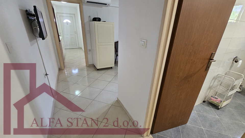Split, Visoka, Dvosoban stan za dugoročni najam