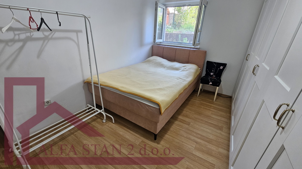 Split, Visoka, Dvosoban stan za dugoročni najam