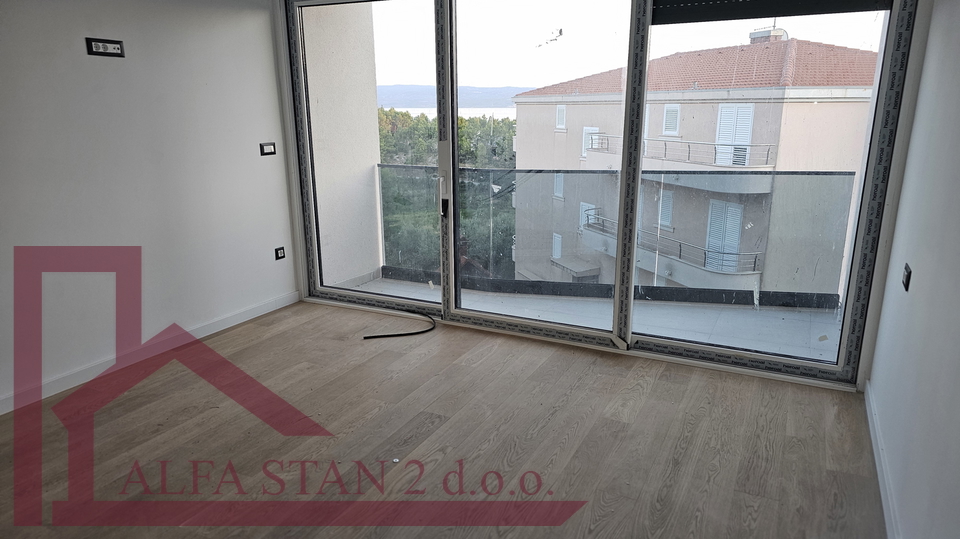 Podstrana&comma; Grljevac&comma; Wohnung 3Z&plus;DB &plus; Terrasse &plus; Abstellraum &plus; 2 Garagenstellpl&auml;tze