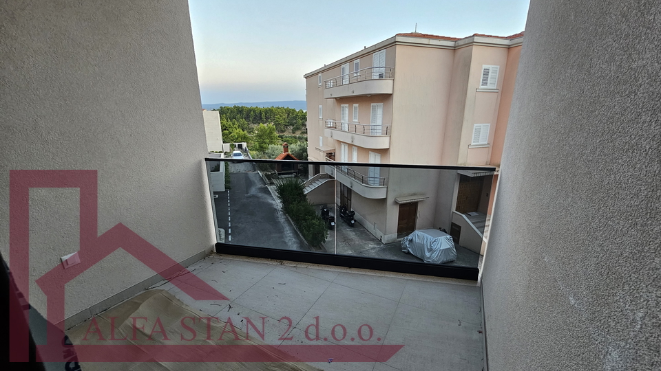 Podstrana, Grljevac, Apartment 2 bedrooms + dining room for sale, €253,194