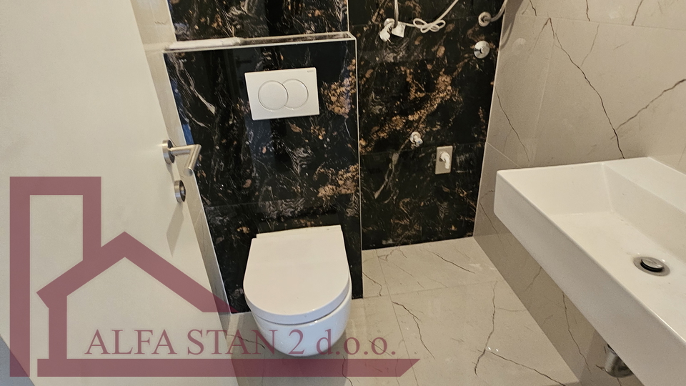 Podstrana, Strožanac, Apartment 2S+DB for sale, 223,028 €