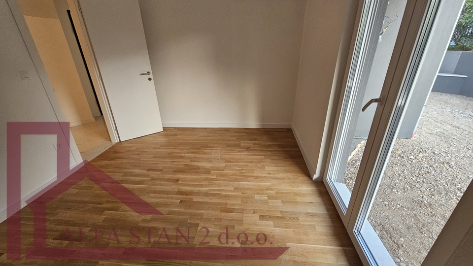 Podstrana, Strožanac, Apartment 2S+DB for sale, 223,028 €