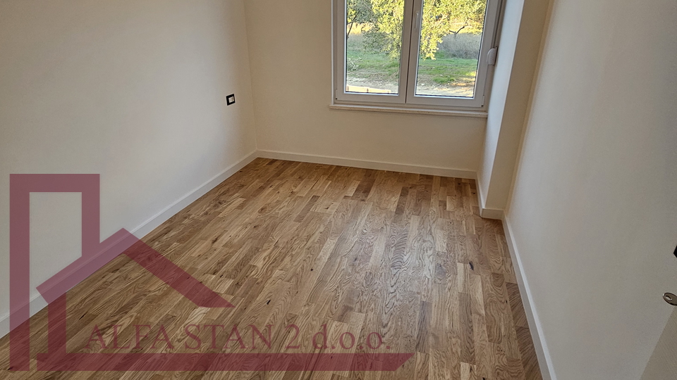 Podstrana&comma; Grljevac&comma; Wohnung 2 Zimmer &plus; Wohnzimmer zum Verkauf&comma; 253&period;194&euro;