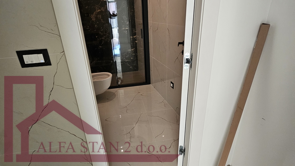 Podstrana&comma; Grljevac&comma; Wohnung 2 Zimmer &plus; Wohnzimmer zum Verkauf&comma; 253&period;194&euro;