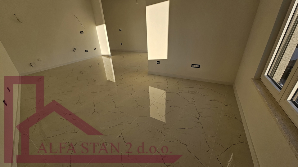 Podstrana&comma; Grljevac&comma; Appartamento 2 camere &plus; soggiorno con angolo cottura in vendita&comma; 253&period;194&euro;