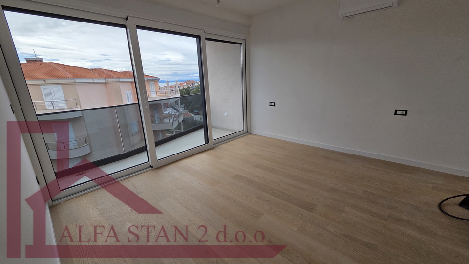 Podstrana&comma; Grljevac&comma; Wohnung 3Z&plus;DB &plus; Terrasse &plus; Abstellraum &plus; 2 Garagenstellpl&auml;tze