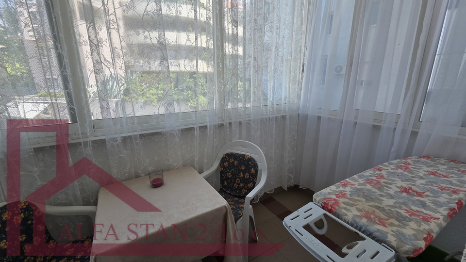 Firule&comma; Split &vert; Dugoro&ccaron;ni najam stana 43 m&sup2; &ndash; Blizu mora i pla&zcaron;e od  01&period;07&period;26