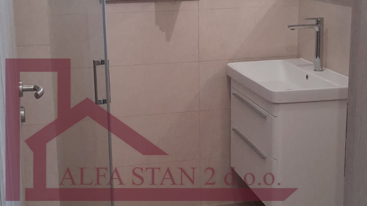 House&comma; 162 m2&comma; For Sale&comma; Okrug - Okrug Gornji