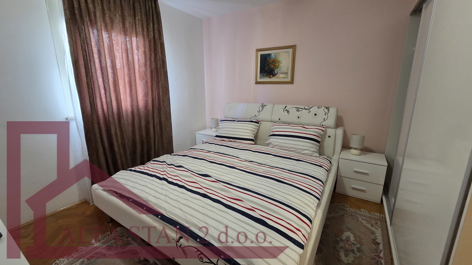 Split&comma; Firule&comma; Jednosoban stan za dugoro&ccaron;ni najam