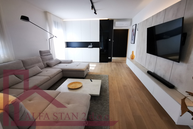 Apartment, 143 m2, For Sale, Podstrana - Strožanac