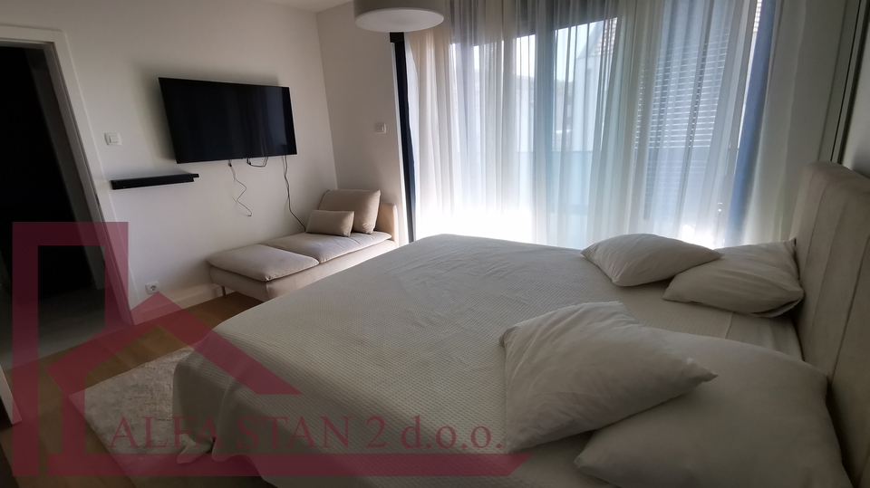 Wohnung&comma; 143 m2&comma; Verkauf&comma; Podstrana - Stro&zcaron;anac