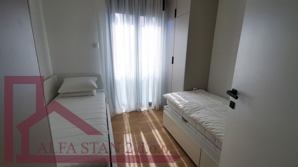 Wohnung&comma; 143 m2&comma; Verkauf&comma; Podstrana - Stro&zcaron;anac