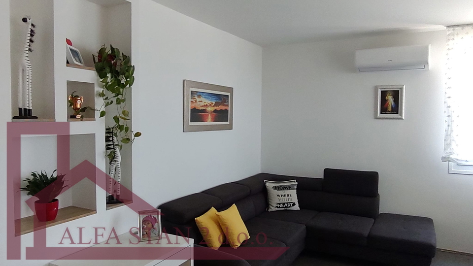 Spliot, Kila, Möblierte Zweizimmerwohnung 79m2