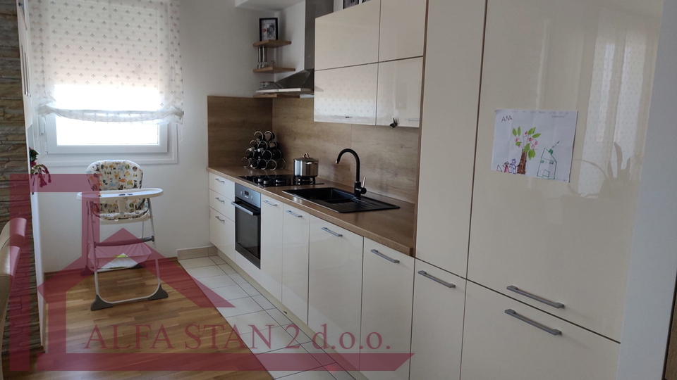 Spliot, Kila, Möblierte Zweizimmerwohnung 79m2