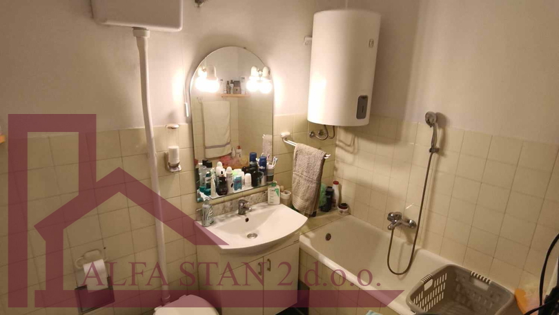 Apartment&comma; 97 m2&comma; For Sale&comma; Split - Su&cacute;idar