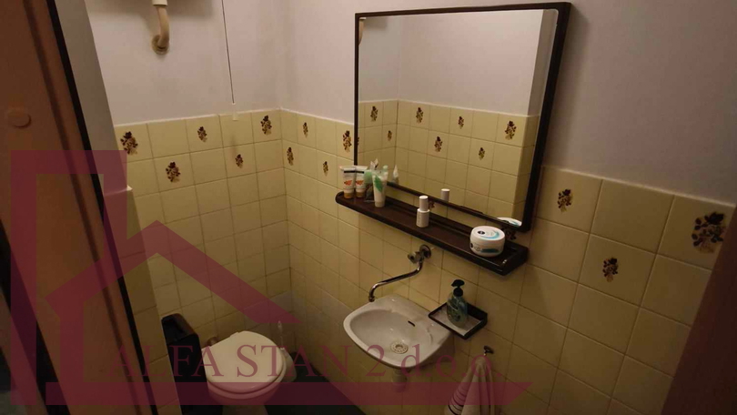 Apartment&comma; 97 m2&comma; For Sale&comma; Split - Su&cacute;idar