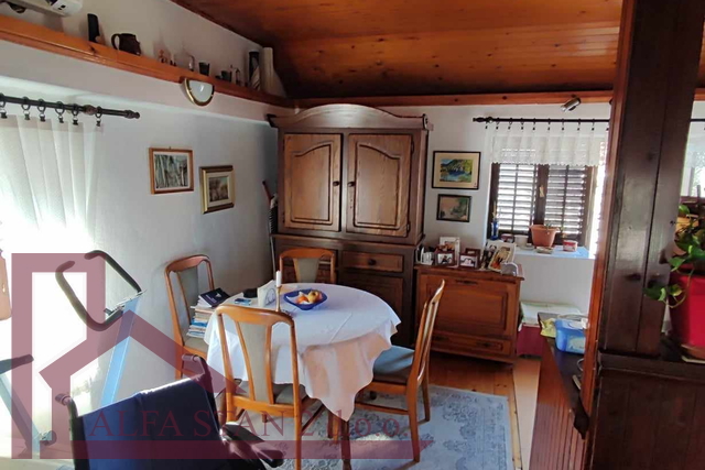 Haus, 140 m2, Verkauf, Splitska