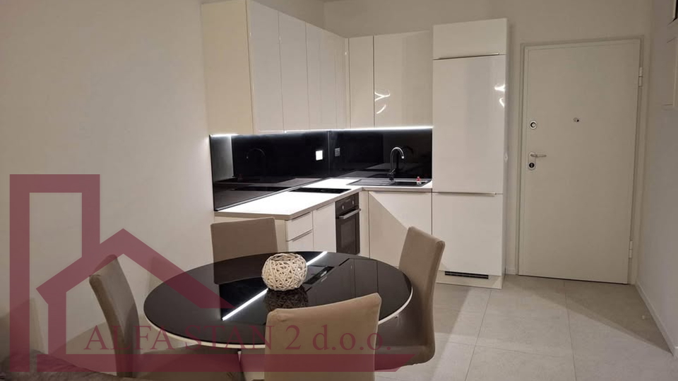 Dugoročan najam  stana u novogradnji,  Sirobuja   42 m2