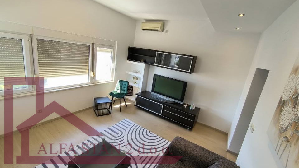 Wohnung, 52 m2, Vermietung, Split - Skalice