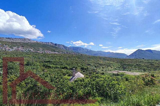 Prodaja građevinskog zemljišta Mravince, Solin