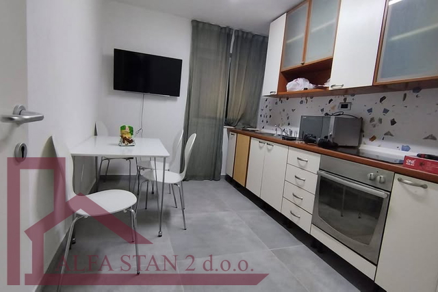 Dugoročan najam stana za radnike Neslanovac, Split